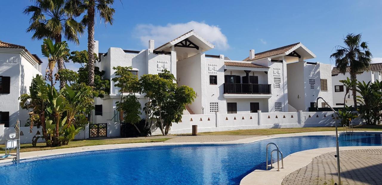 A Golf & Beach Chez Pascale Et Alain Alcaidesa Exterior photo