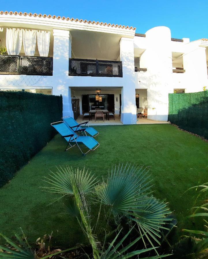 A Golf & Beach Chez Pascale Et Alain Alcaidesa Exterior photo